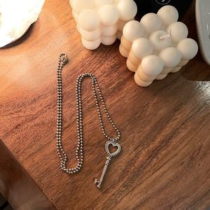 Tiffany Long Key necklace